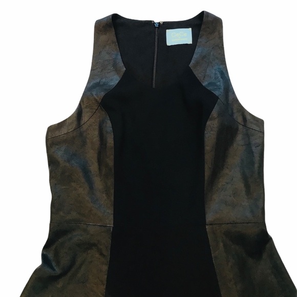 Cece**Black Leather Side Panel Dress**US 4-6 - Picture 4 of 6